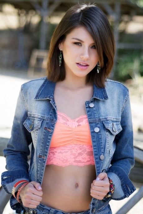 Shyla Jennings nakenmodell foton